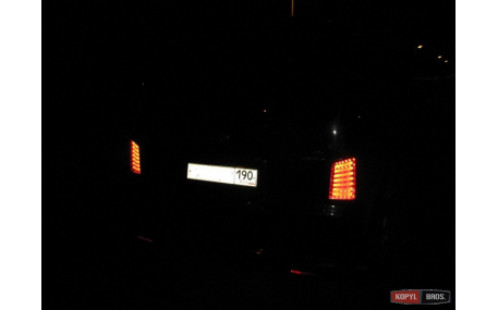 Фонари задние Volkswagen T5 (1 дв)