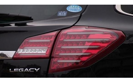 Фонари задние Subaru Outback