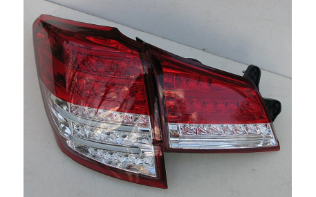 Фонари задние Subaru Outback