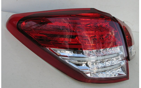 Фонари задние Subaru Outback