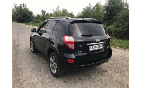 Рейлинги Toyota Rav4