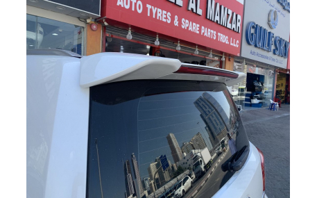 Спойлер Toyota Land Cruiser 200