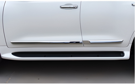Молдинги дверей Toyota Land Cruiser 200