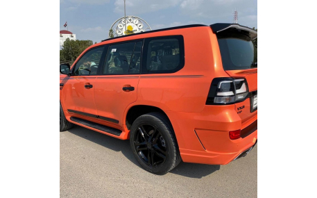 Комплект обвеса Toyota Land Cruiser 200
