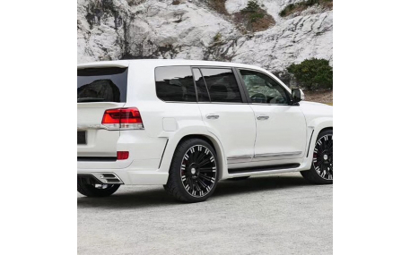 Накладки на бампера Toyota Land Cruiser 200