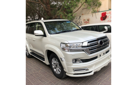 Накладки на бампера Toyota Land Cruiser 200