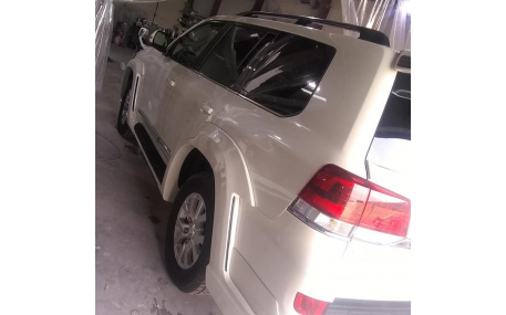 Накладки на бампера Toyota Land Cruiser 200