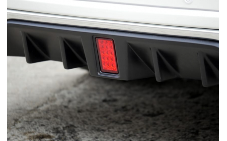 Накладки на бампера Toyota Land Cruiser 200