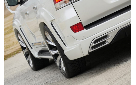 Накладки на бампера Toyota Land Cruiser 200