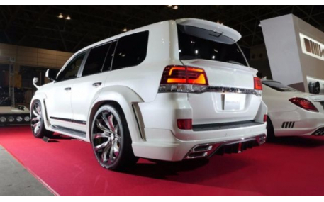 Накладки на бампера Toyota Land Cruiser 200