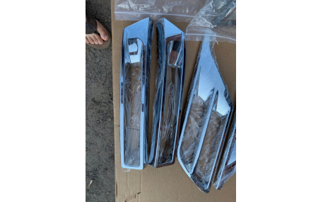 Накладки на бампера Toyota Land Cruiser 200