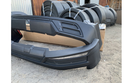 Накладки на бампера Toyota Land Cruiser 200