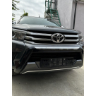 Накладка передняя Toyota Hilux