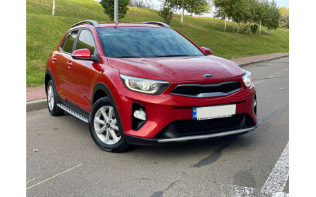 Подножки Kia Stonic
