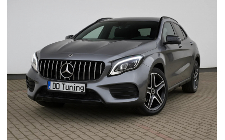 Решетка радиатора Mercedes GLA-class X156 2017-2020