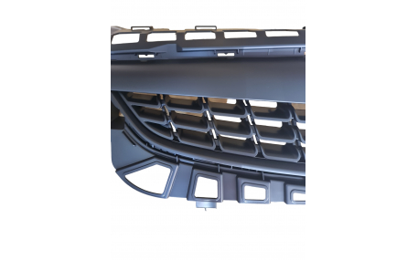 Решетка радиатора Opel Astra J 2009-2012