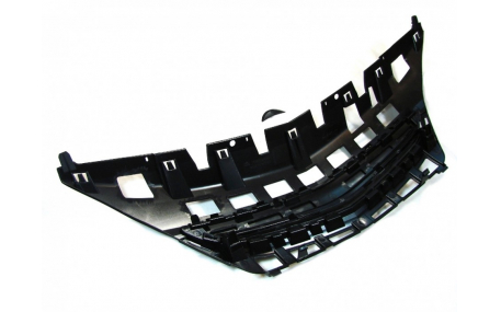 Решетка радиатора Opel Astra J 2012-2015