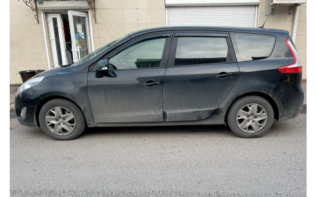 Дефлекторы окон Renault Scenic