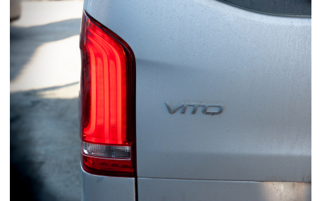 Фонари задние Mercedes Vito W447