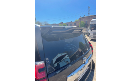 Спойлер Toyota Land Cruiser Prado 150
