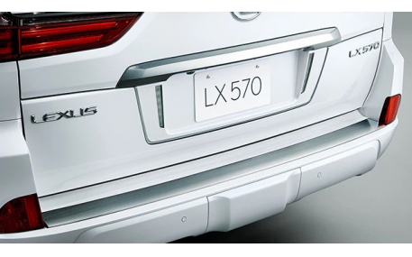 Накладка на задний бампер Lexus LX570