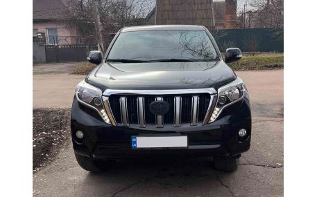 Решетка радиатора Toyota Land Cruiser Prado 150 2013-2017