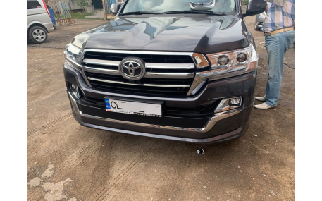 Накладки на бампера Toyota Land Cruiser 200