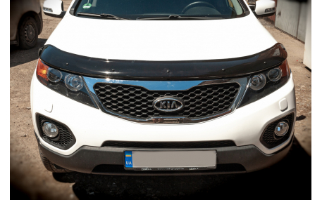 Дефлектор капота Kia Sorento