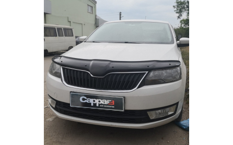 Дефлектор капота Skoda Rapid
