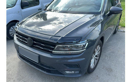 Дефлектор капота Volkwagen Tiguan