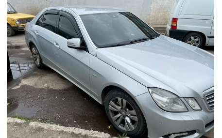 Дефлекторы окон Mercedes E-class W212