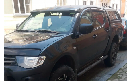 Дефлекторы окон Mitsubishi L200
