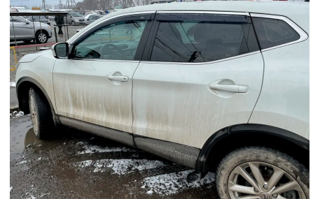 Дефлекторы окон Nissan Qashqai J11