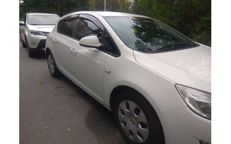 Дефлекторы окон Opel Astra J