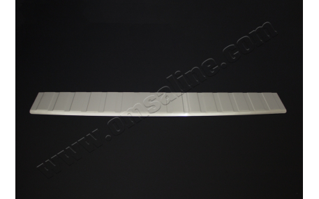 Накладка на задний бампер Skoda Fabia