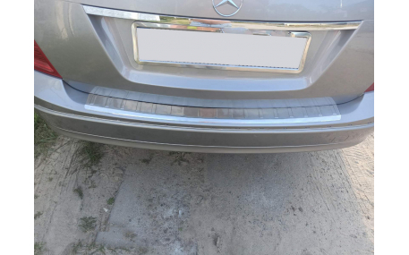 Накладка на задний бампер Mercedes C-class W204