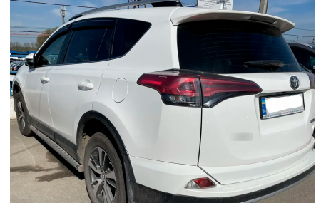 Дефлекторы окон Toyota RAV4