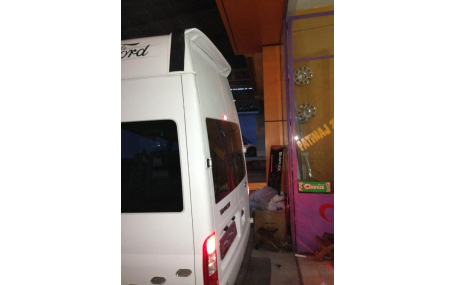 Спойлер Ford Transit