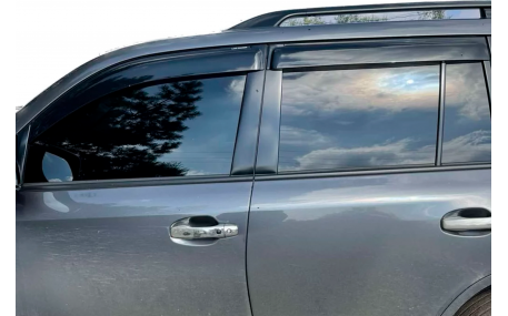 Дефлекторы окон Toyota Land Cruiser 200