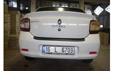 Накладка на задний бампер Renault Logan Sedan