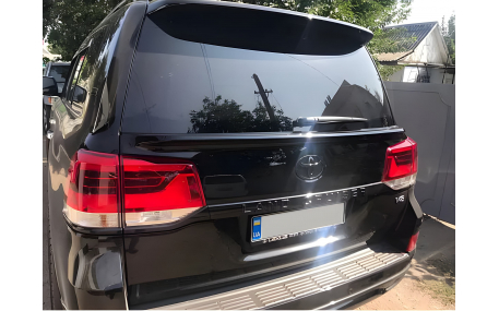 Спойлер Toyota Land Cruiser 200