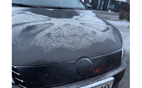 Зимняя накладка на решетку Volkswagen Passat B7