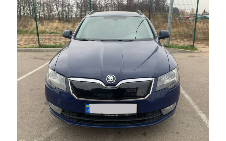 Зимняя накладка на решетку Skoda Superb