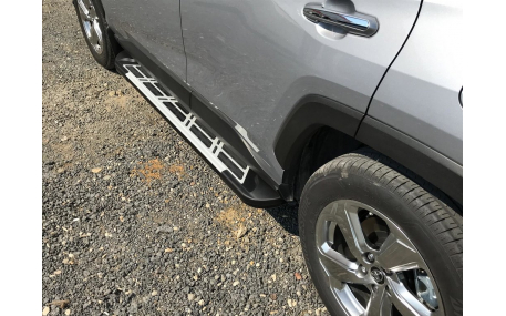 Подножки Toyota RAV4