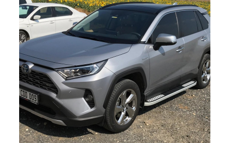 Подножки Toyota RAV4
