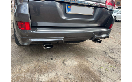 Накладки на бампера Toyota Land Cruiser 200