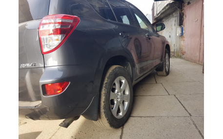 Брызговики Toyota RAV4