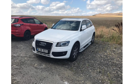 Подножки Audi Q3