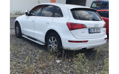 Подножки Audi Q5