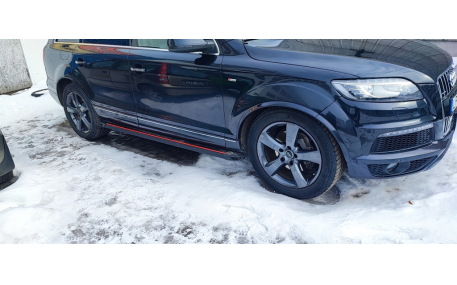 Подножки Audi Q7